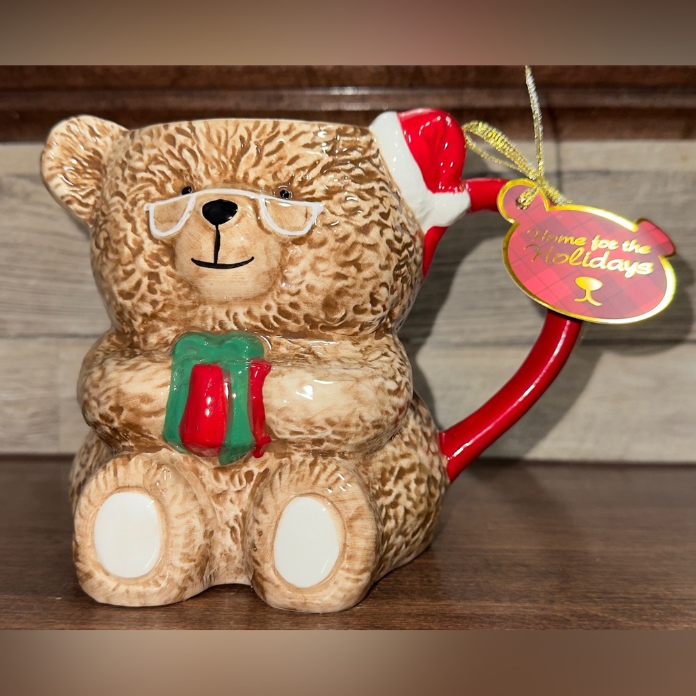 Cute 🥰 Home for the Holidays Christmas Teddy Bear 🧸 with Gift 🎁 Ceramic 27oz Mug